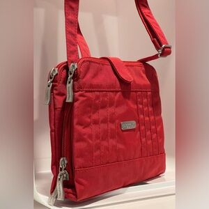 Baggallini Vibrant Red Crossbody/Shoulder Bag